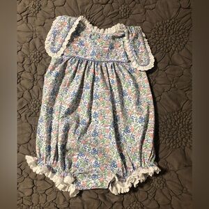 NWOT Shrimp and Grits Bubble Size 3T